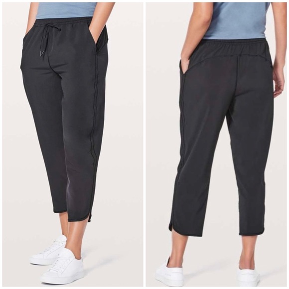 Lululemon Keep It Classic Crop Athletic Pants - Picture 1 of 6